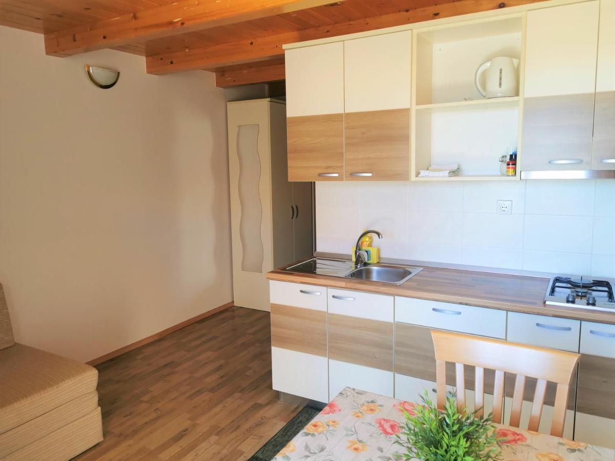Lenka Apartments II Новалья Экстерьер фото